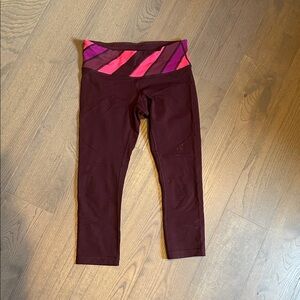 Lululemon Leggings with Colorful Waistband